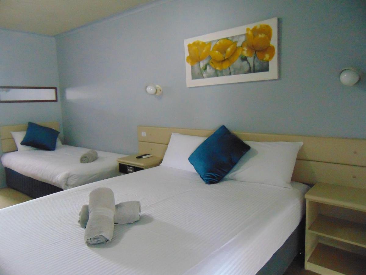Rockhampton Court Motor Inn Exterior photo