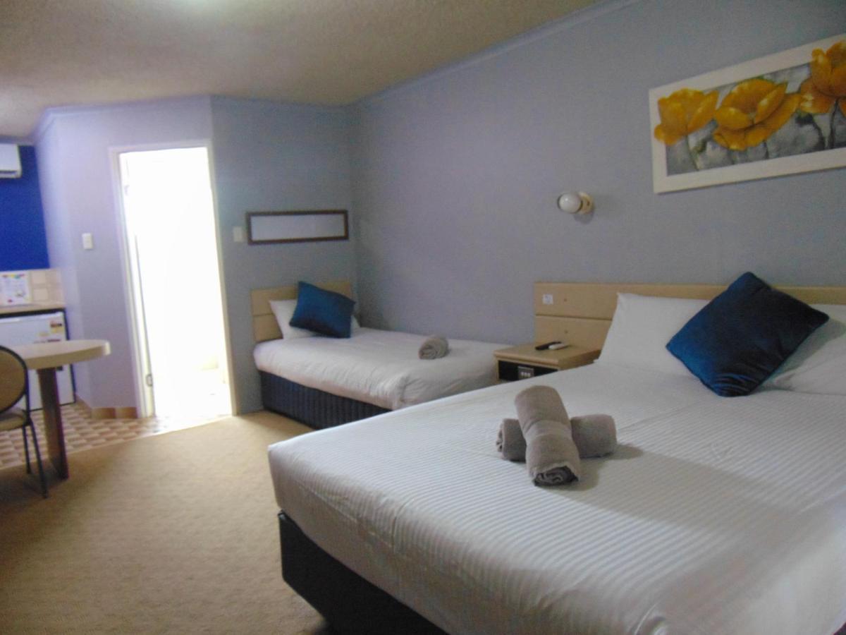 Rockhampton Court Motor Inn Exterior photo